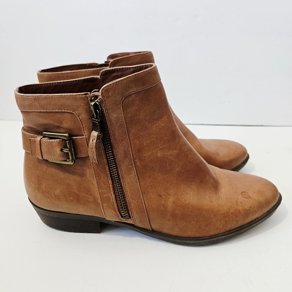 Ralph Lauren Tan Leather Ankle Boots Size 11 B Buckle Detail Side Zip Closure